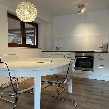 Aparthotel Weingaertner 3*